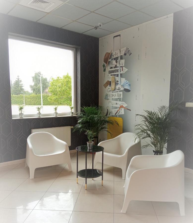 Podrzewie Zolta Walizka Gosciniec酒店 外观 照片